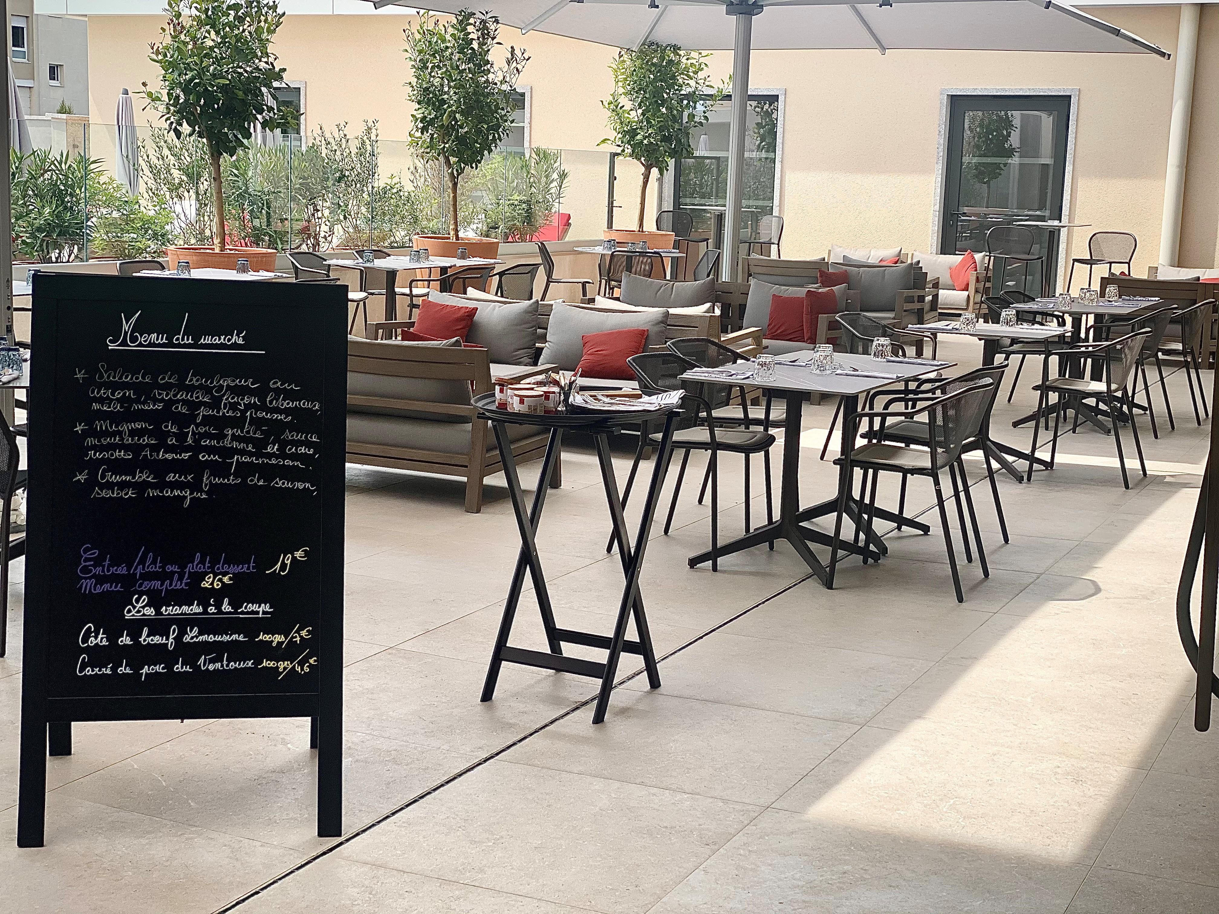 Mercure Avignon Gare Tgv Buitenkant foto